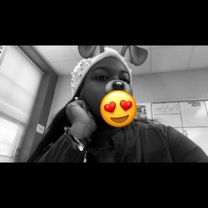 Meet your Posher, Nieeshia